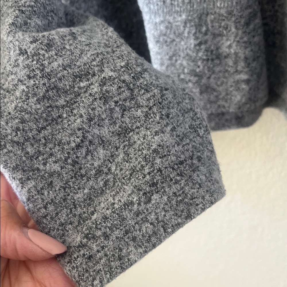 Lucky Brand Heather Gray Women's Sweater - Picture 4 of 4